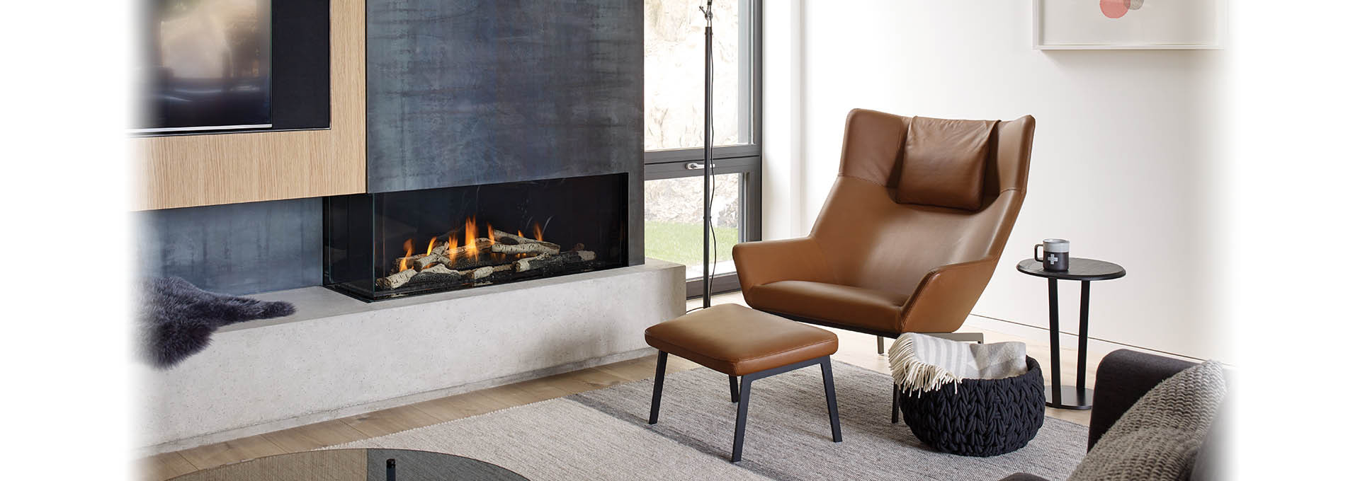 Regency Chicago Corner 40LE Gas Fireplace