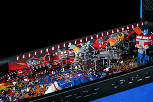 Transformers: More Than Meets The Eye Inside Art Blades