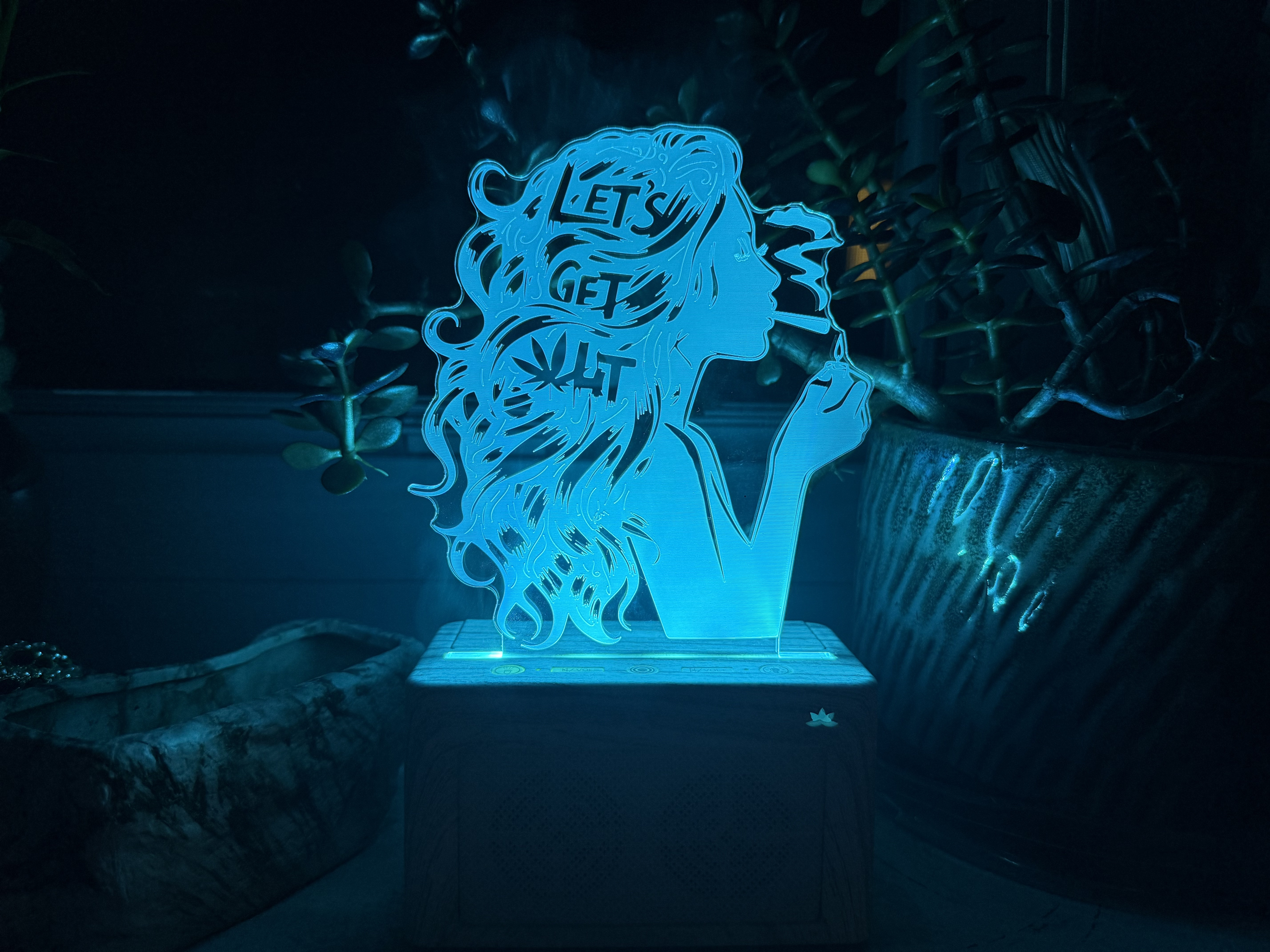 Kizmah Aromatherapy Lamp - Let's Get LIT