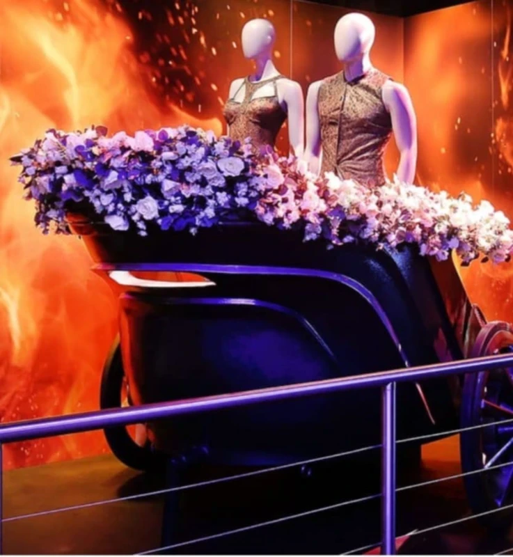 Hunger Games Chariot