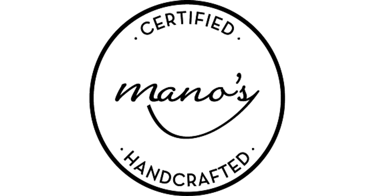 Mano's Buffalo Bills Christmas Snowglobe Cabernet Sauvignon 750ml