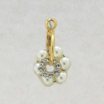 Combo #86. Pearl and crystal earring set.  $62     (priced per pair)