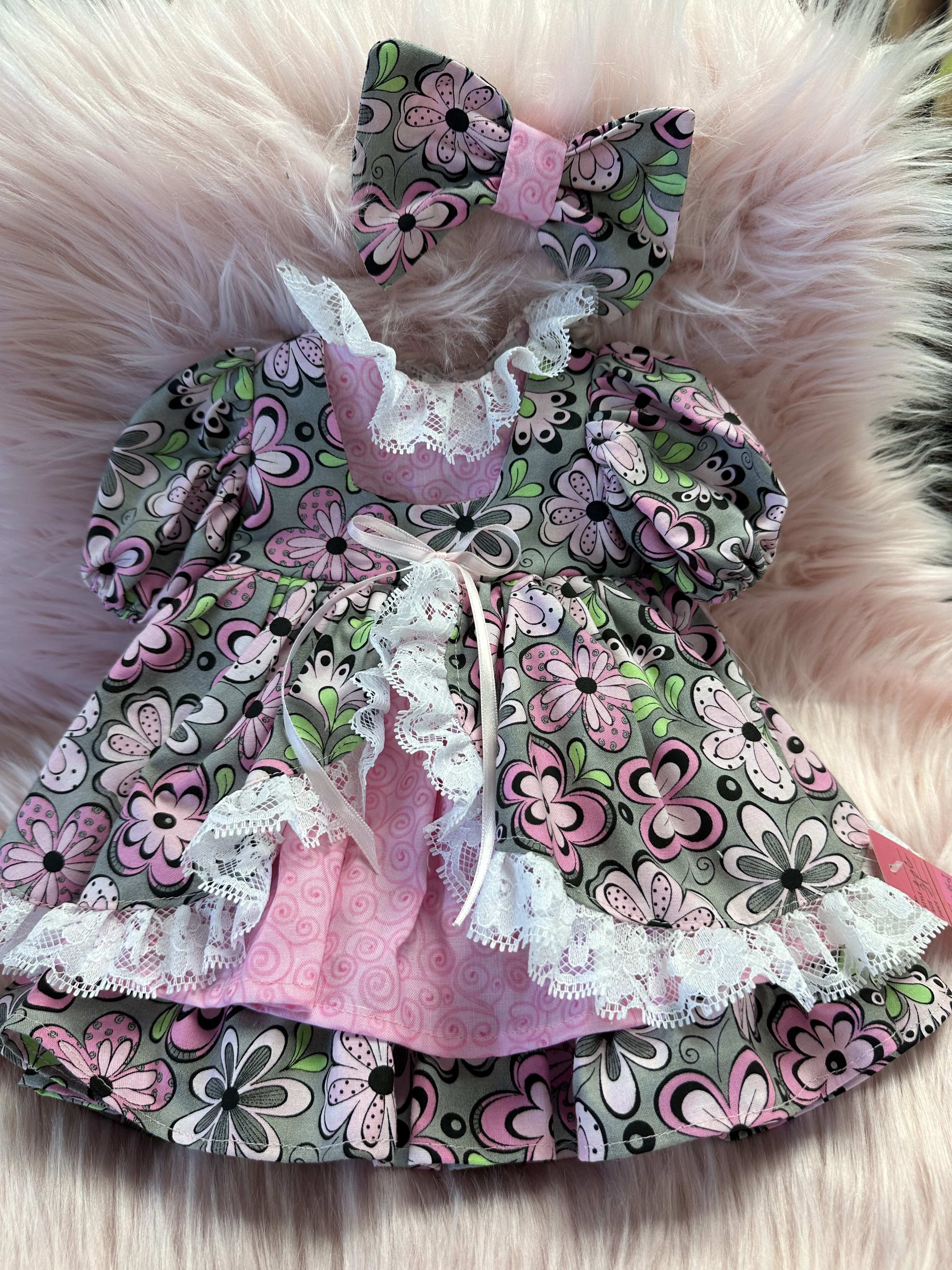 Gray with pink flowers 3 layers dress with matching bow